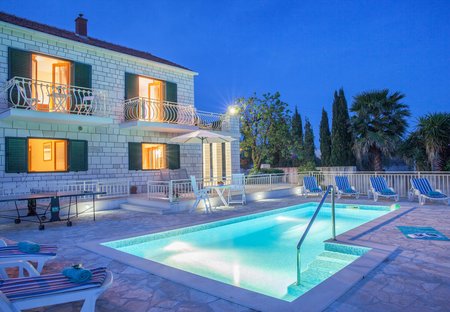 Villa in Sumartin, Croatia