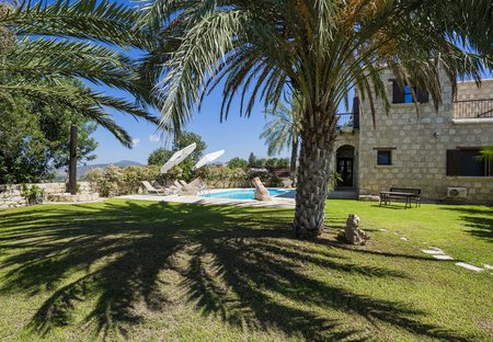 Villa in Peristerona, Cyprus