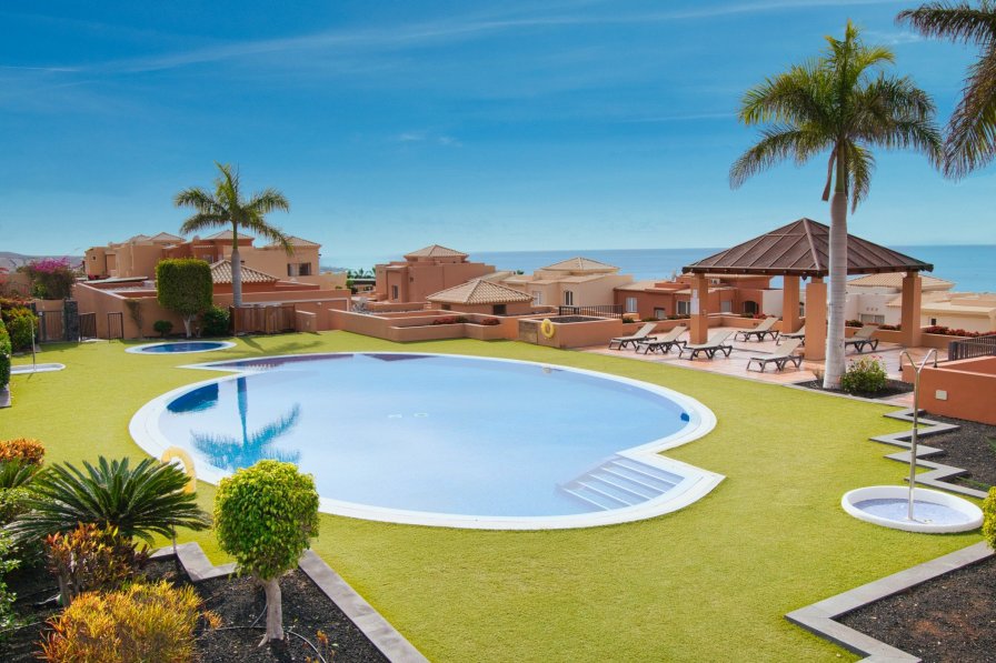2 Bedroom Villa In Costa Adeje Golf Alpha Holiday Lettings
