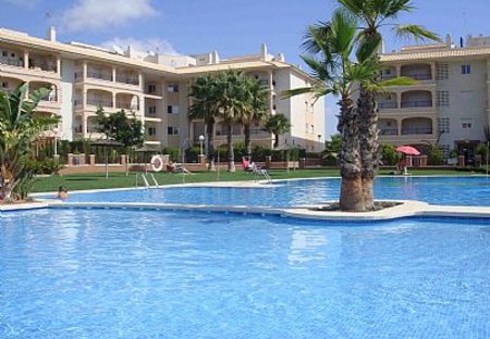 Apartment in Laguna Golf, Spain: Gorgeous Pool with Safe Toddler Section