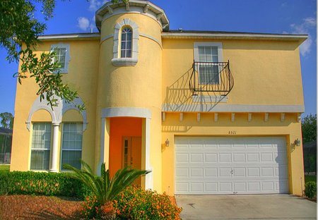 Villa in Emerald, Florida: View of villa from street
