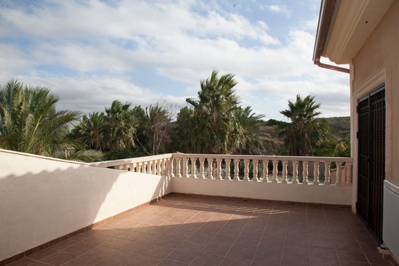 Villa to rent in Valencia City, Spain with private pool 89036