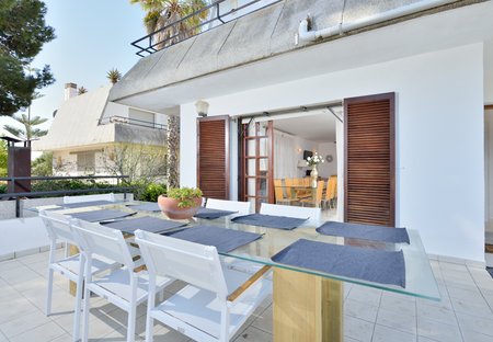 Villa in Vallpineda, Spain