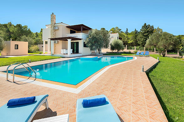 Luxury Villa with pool